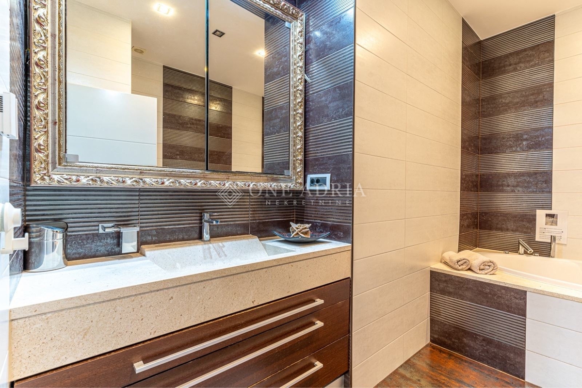 Flat For sale - PRIMORSKO-GORANSKA RIJEKA