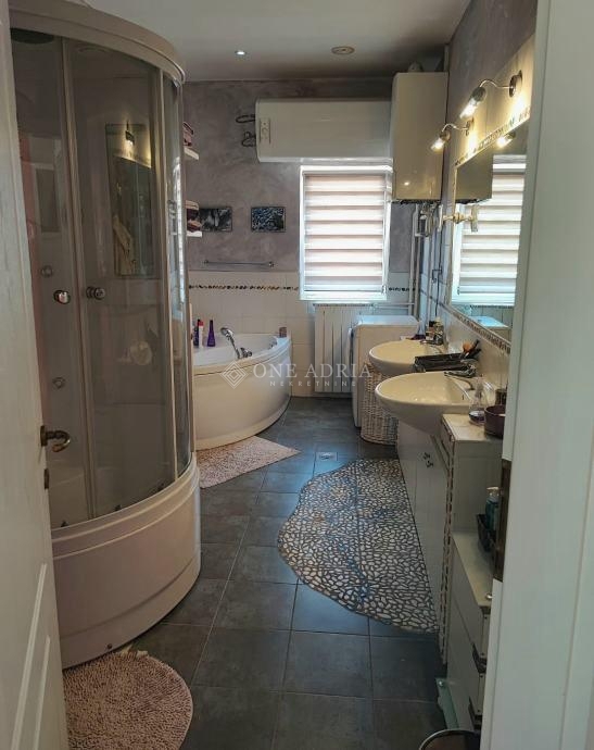 House For sale - PRIMORSKO-GORANSKA KOSTRENA