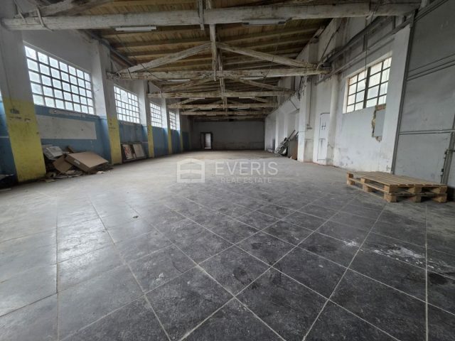 Locaux commerciaux à louer 460 m² – Rijeka