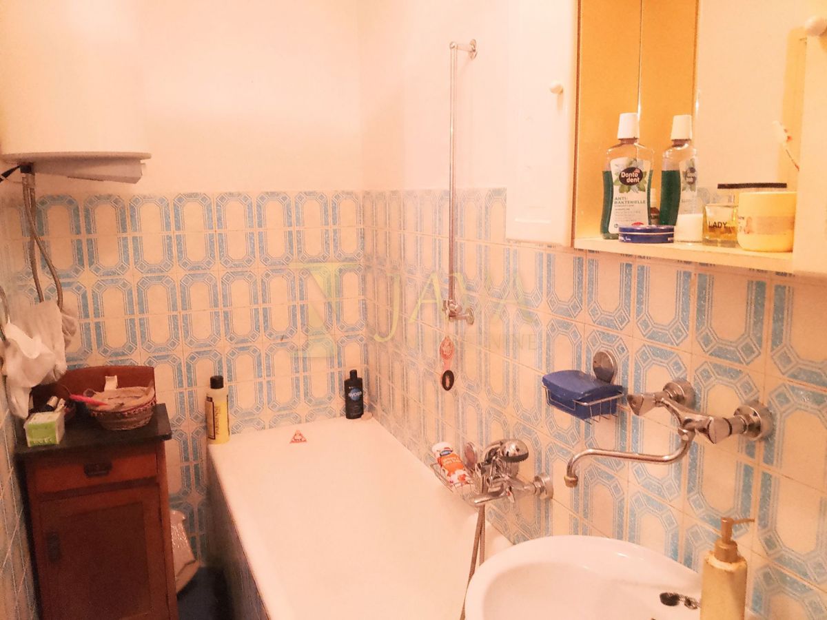 Casa In vendita - PRIMORSKO-GORANSKA BAKAR