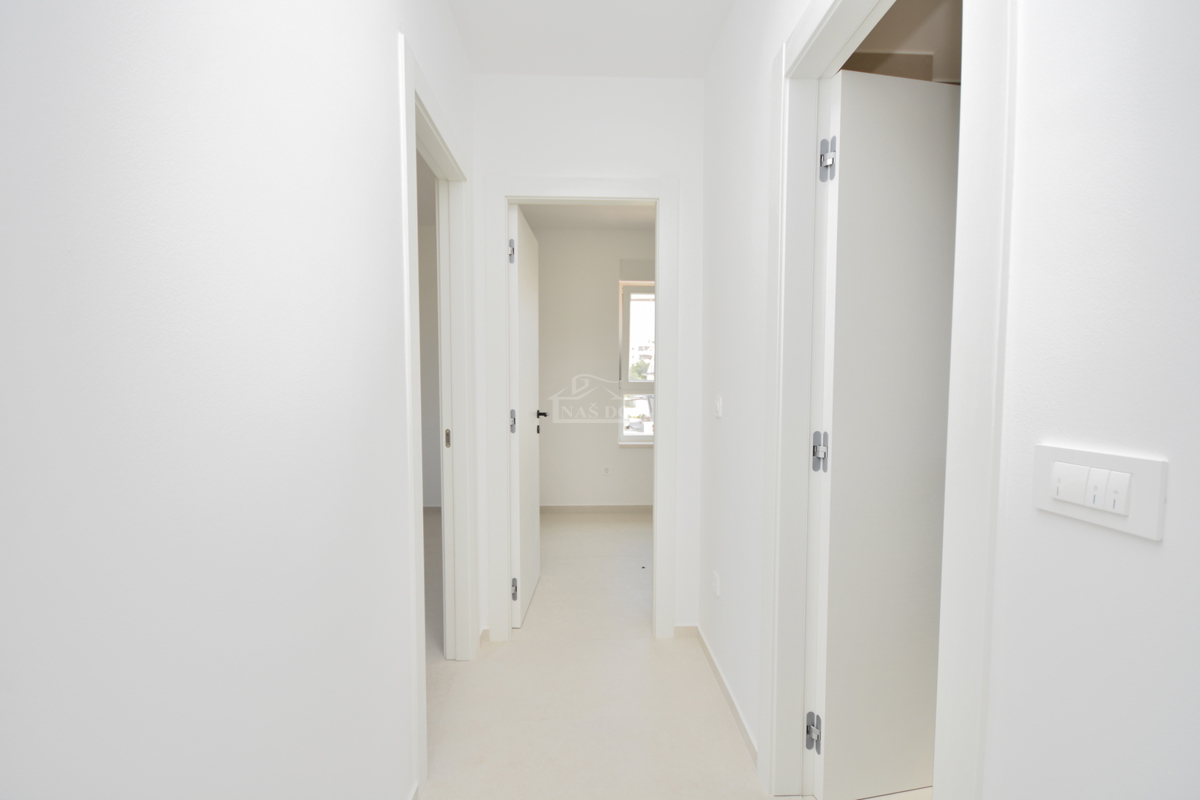 Flat For sale - ŠIBENSKO-KNINSKA VODICE