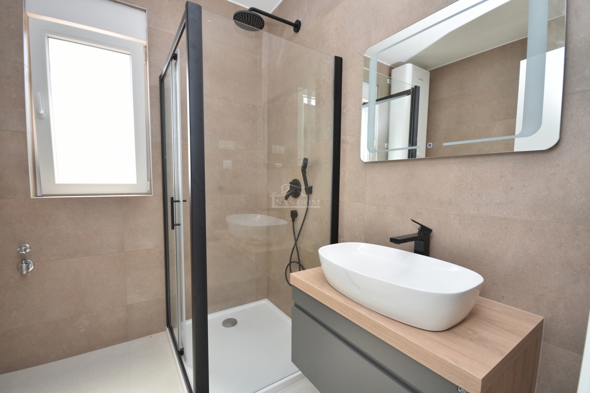 Flat For sale - ŠIBENSKO-KNINSKA VODICE