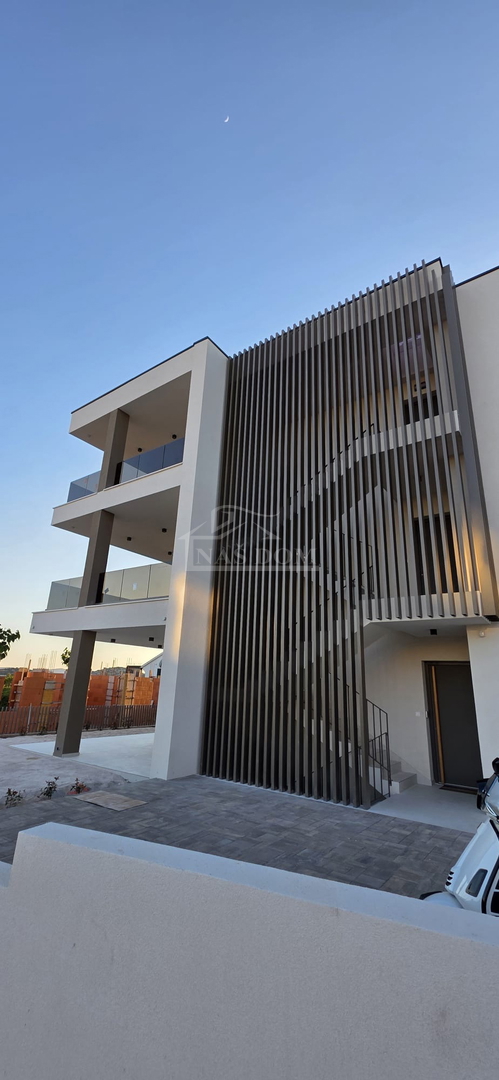 Flat For sale - ŠIBENSKO-KNINSKA VODICE