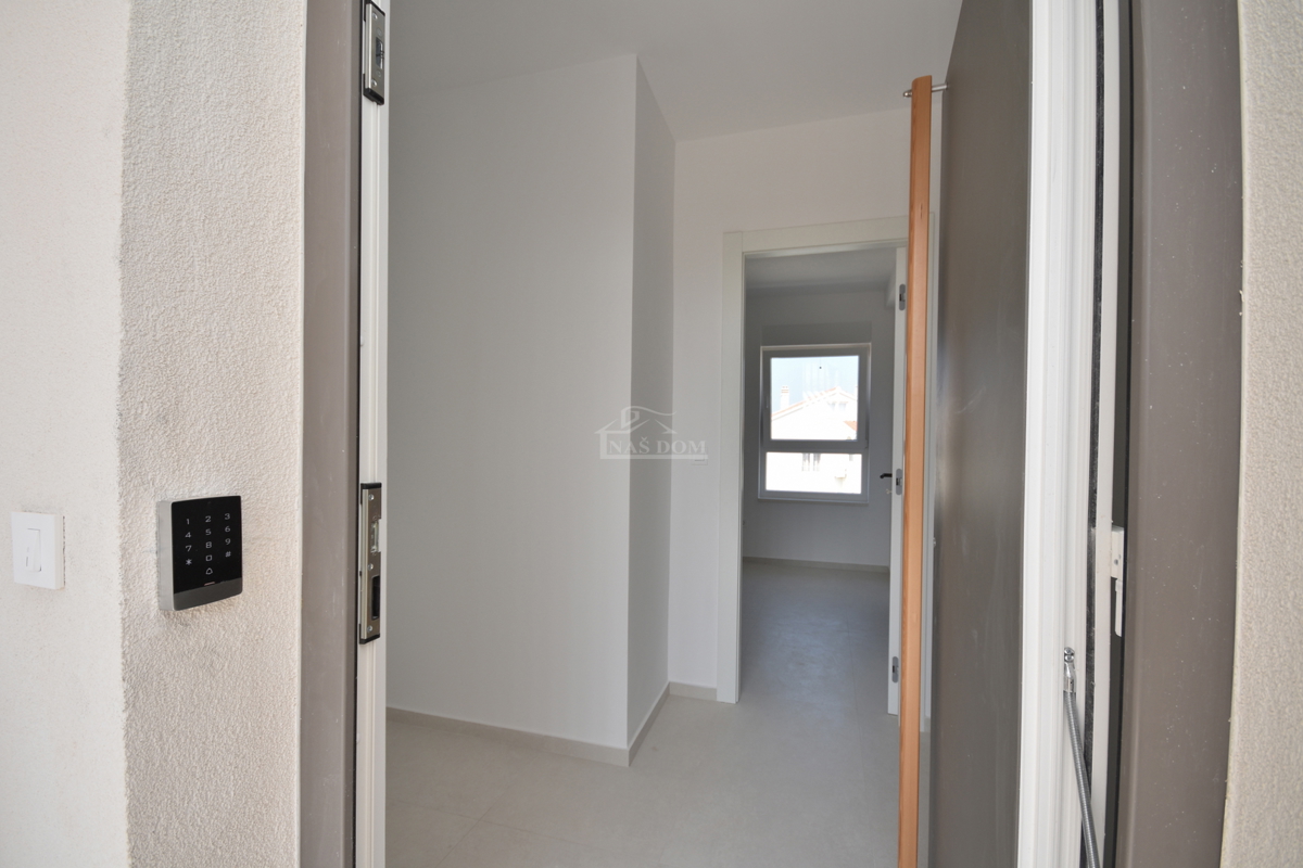 Flat For sale - ŠIBENSKO-KNINSKA VODICE