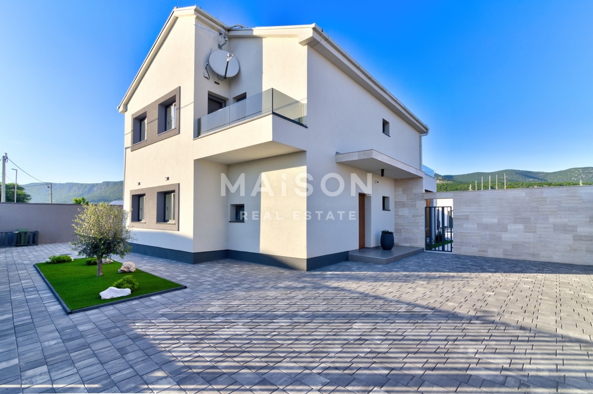 House For sale - Primorsko-goranska Novi Vinodolski - foto 5/42