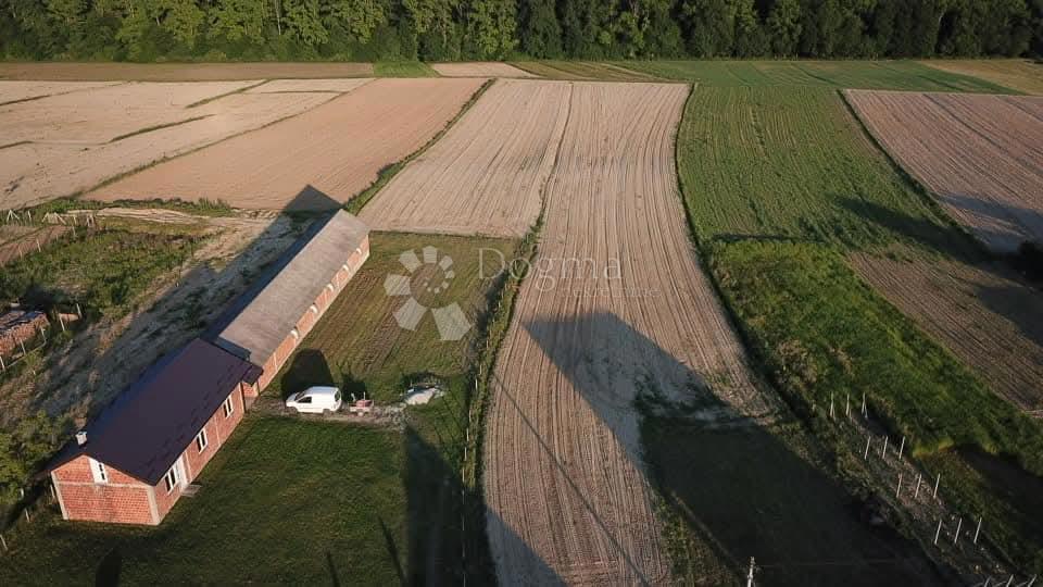 Dom Na sprzedaż - Koprivničko-križevačka Križevci - foto 2/11
