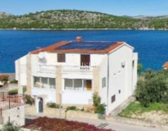 Casa in vendita 240 m² – Šibenik