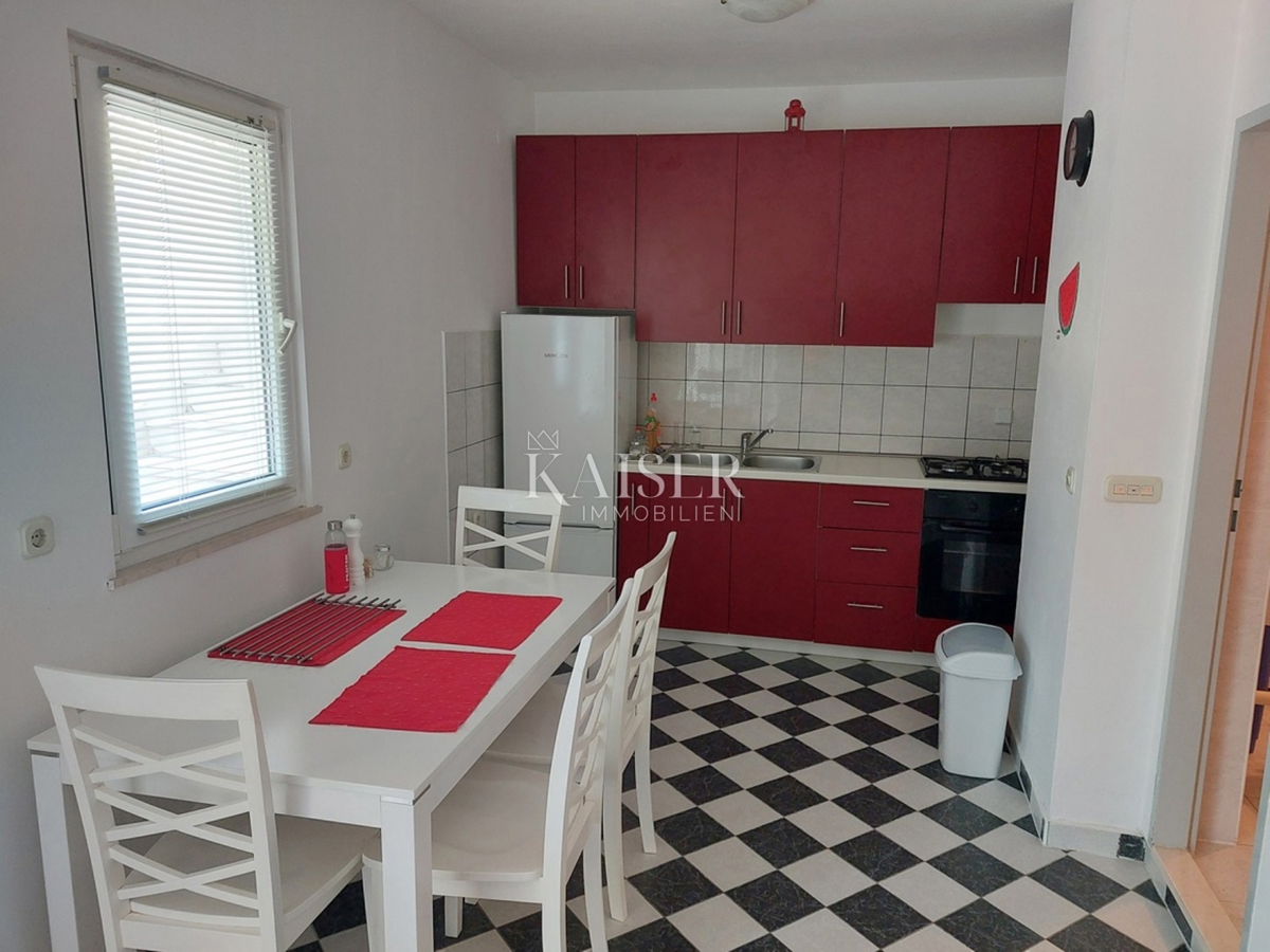 Appartement À vendre - ŠIBENSKO-KNINSKA ROGOZNICA