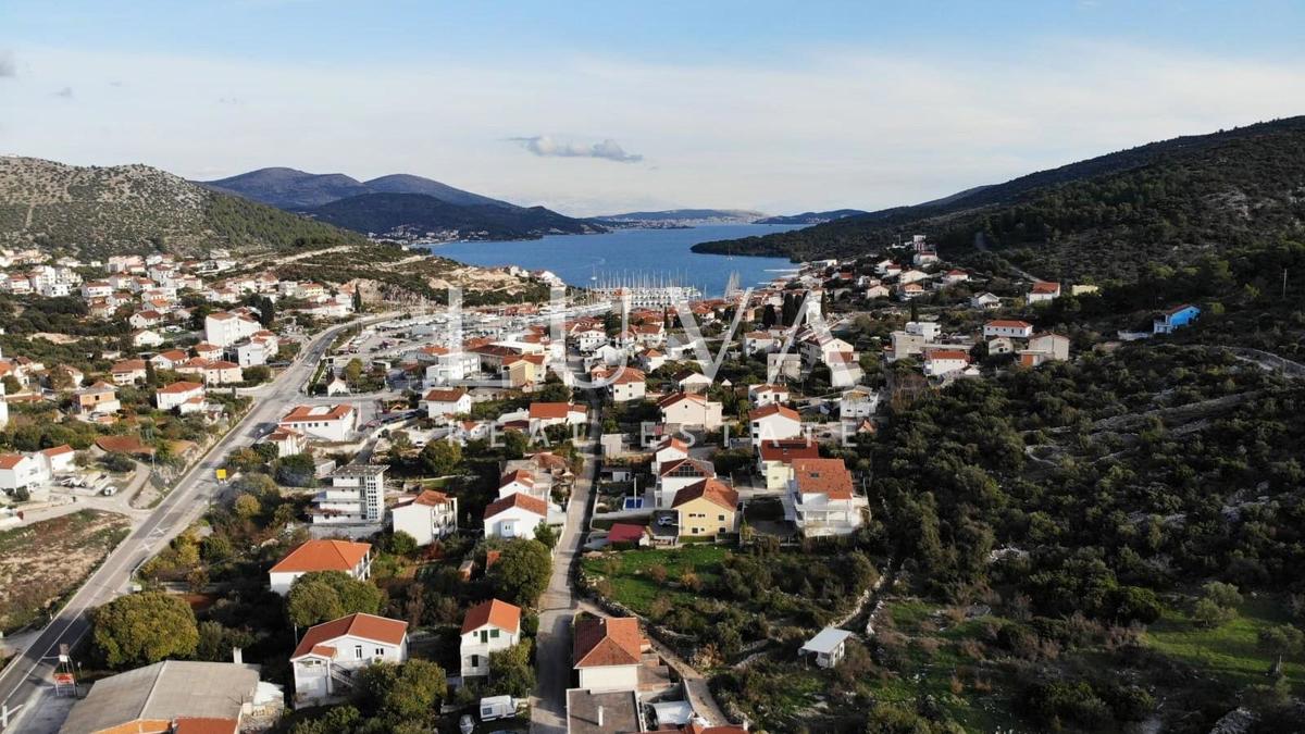 Zemljište Na prodaju - SPLITSKO-DALMATINSKA MARINA