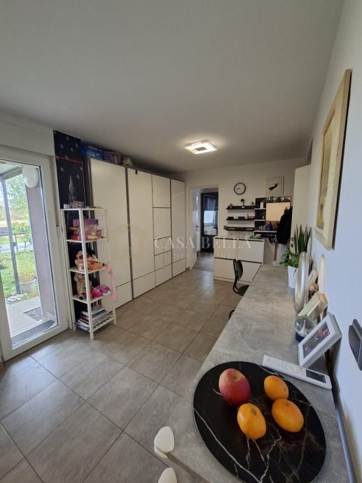 Apartma Na predaj - ZAGREBAČKA SVETA NEDELJA
