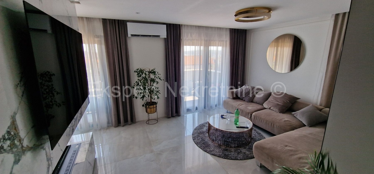 Appartamento In vendita - SPLITSKO-DALMATINSKA TROGIR
