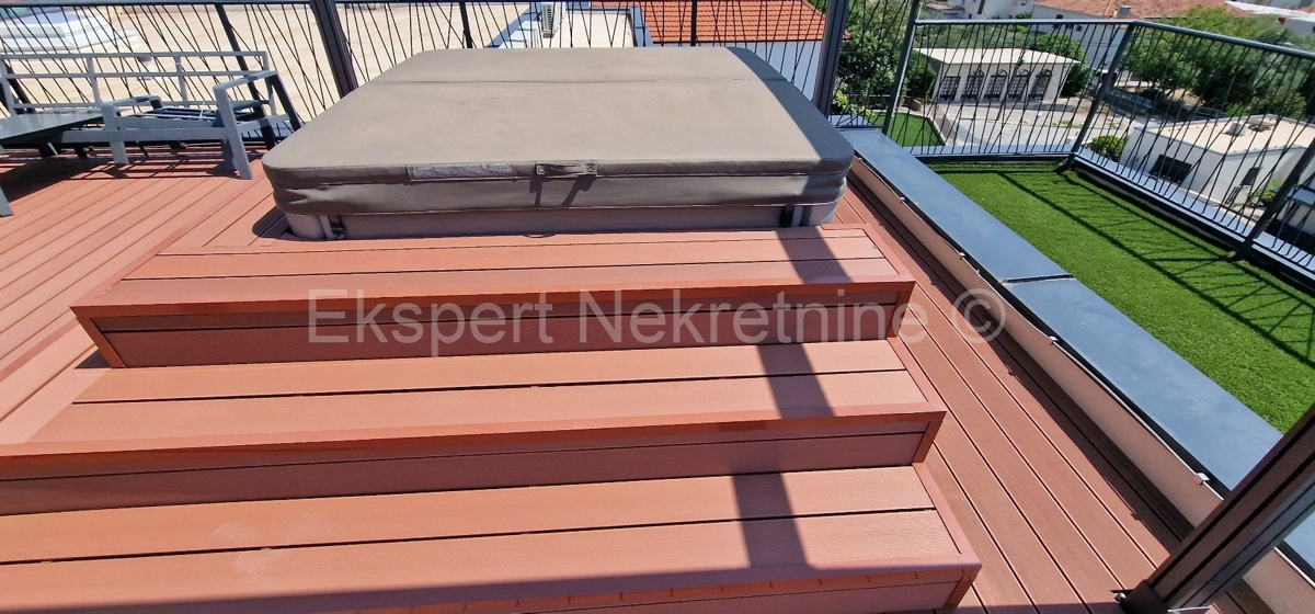 Appartamento In vendita - SPLITSKO-DALMATINSKA TROGIR