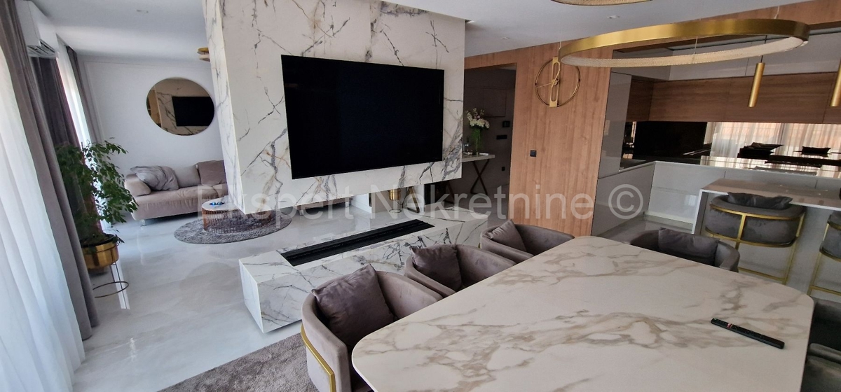 Appartamento In vendita - SPLITSKO-DALMATINSKA TROGIR