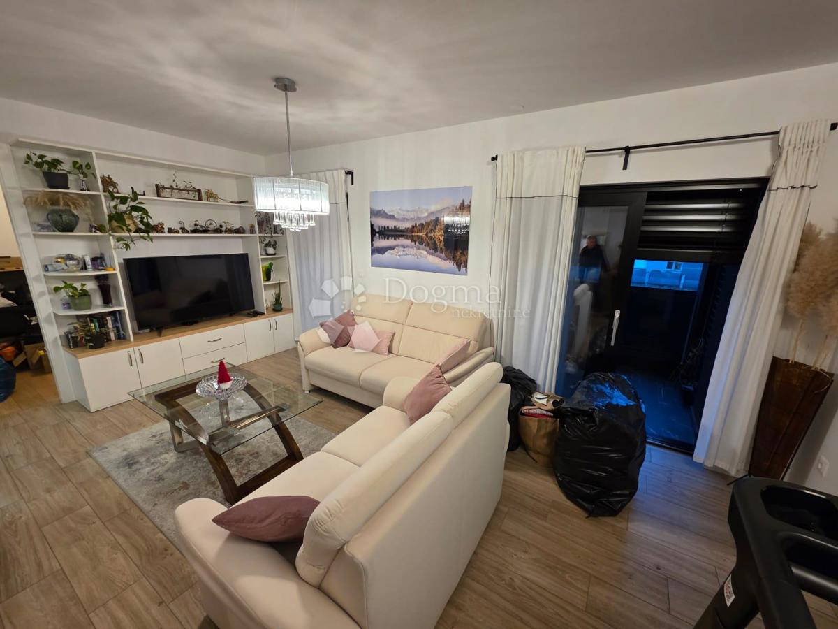 Appartement À louer - VARAŽDINSKA VARAŽDIN