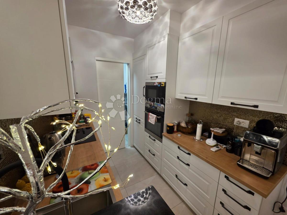 Appartement À louer - VARAŽDINSKA VARAŽDIN