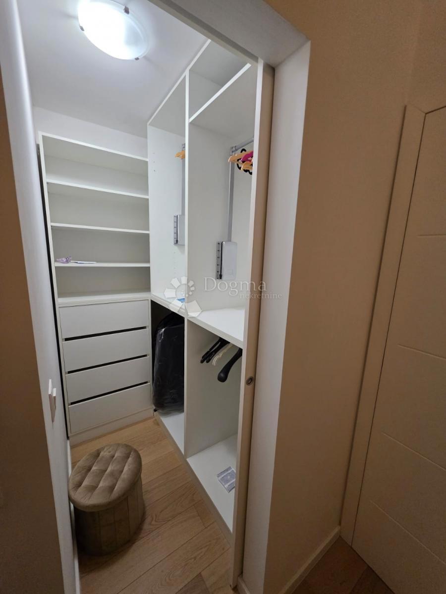 Appartement À louer - VARAŽDINSKA VARAŽDIN