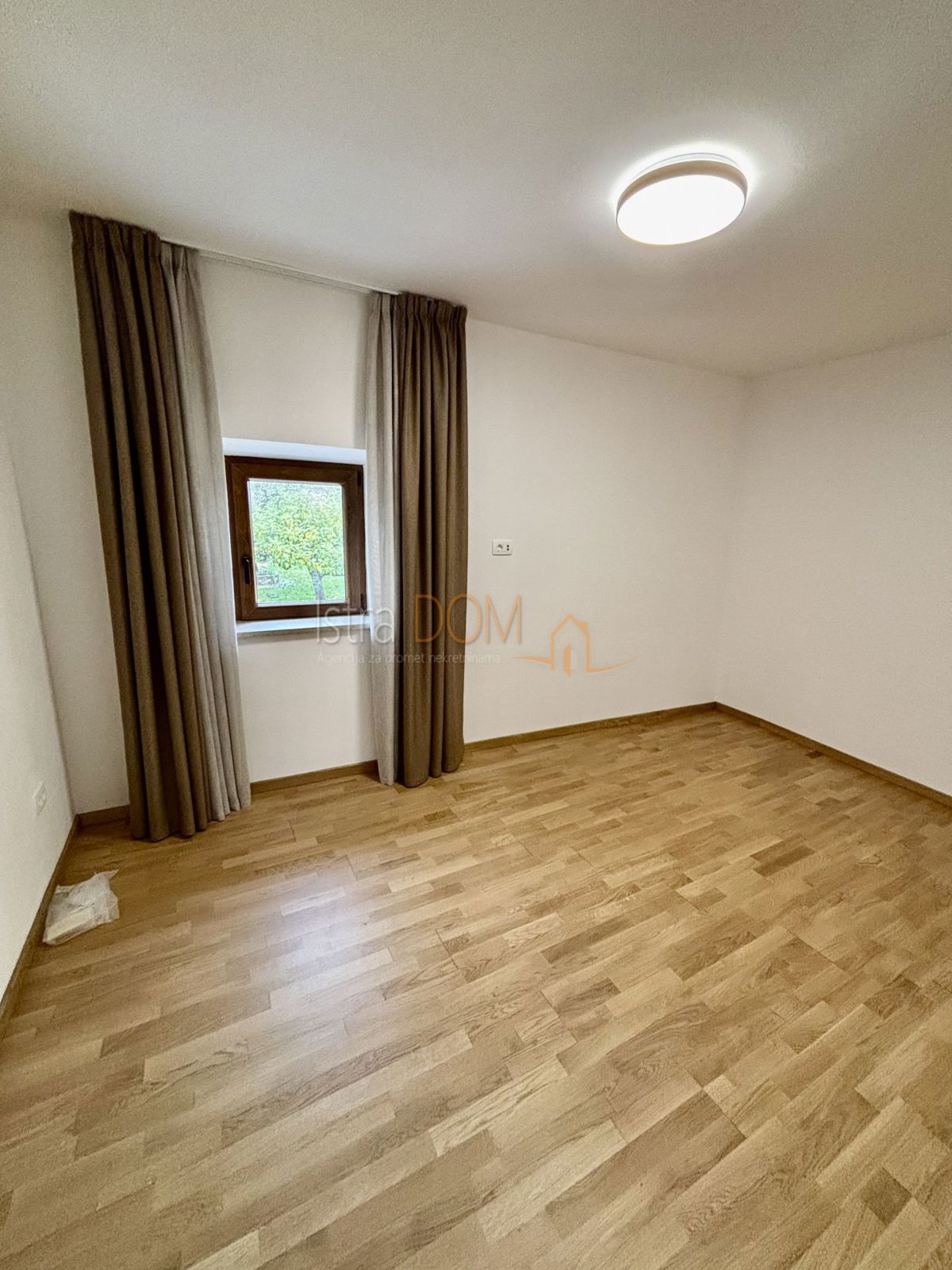 House For sale - ISTARSKA BARBAN