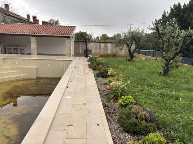 Kuća Na prodaju - Istarska Barban - foto 5/37