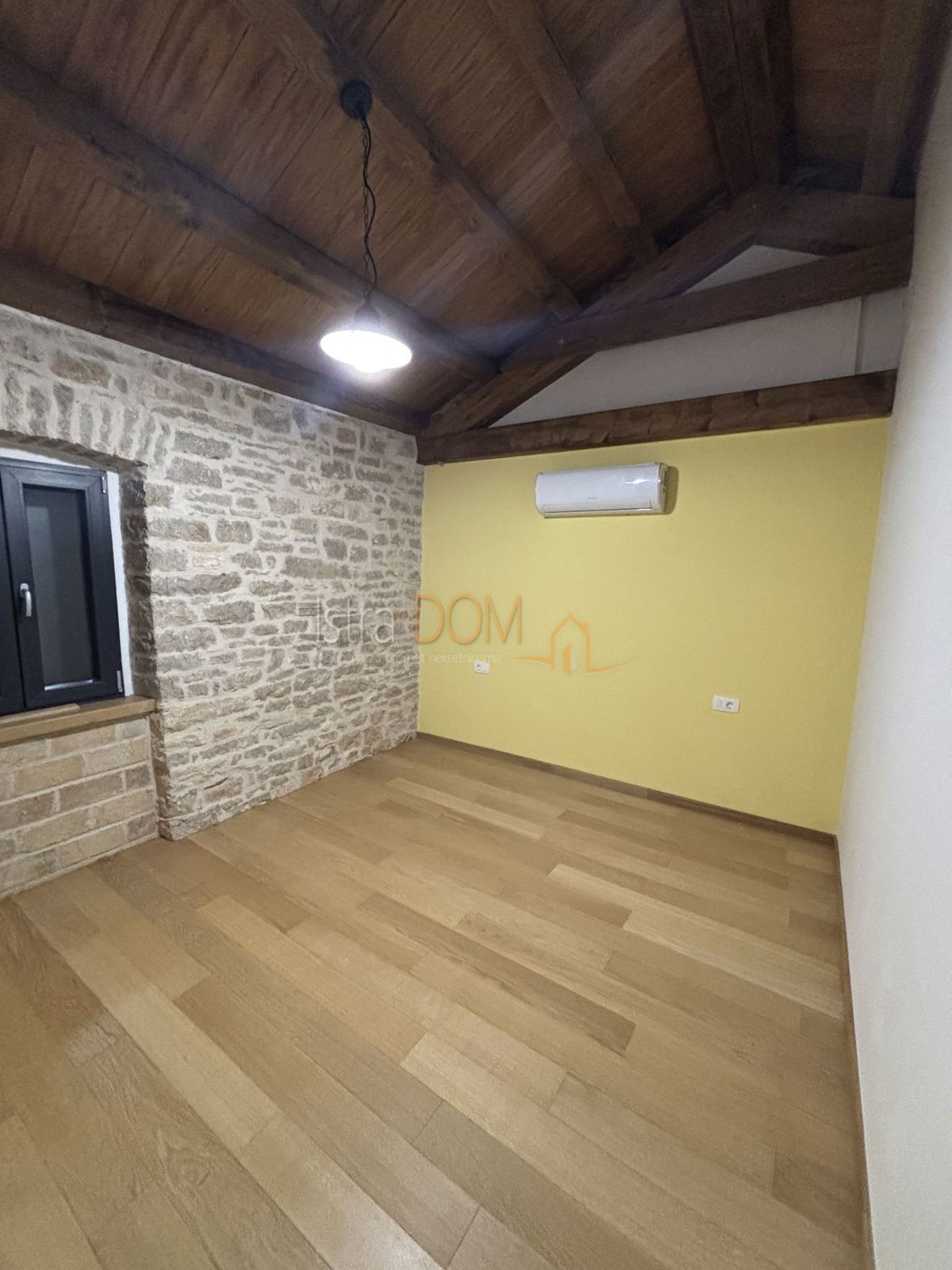 Maison À vendre - ISTARSKA BARBAN