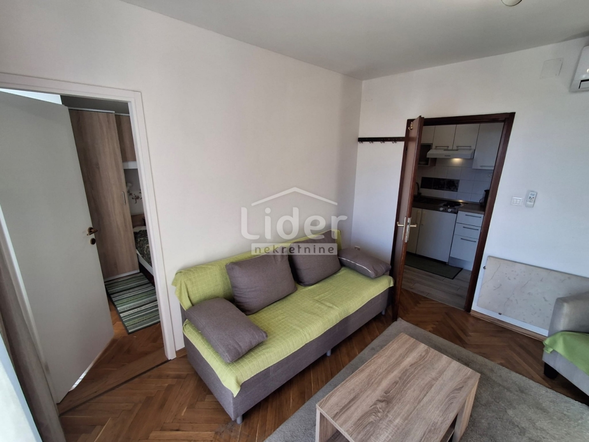 Appartement À louer - Primorsko-goranska Opatija - foto 2/8