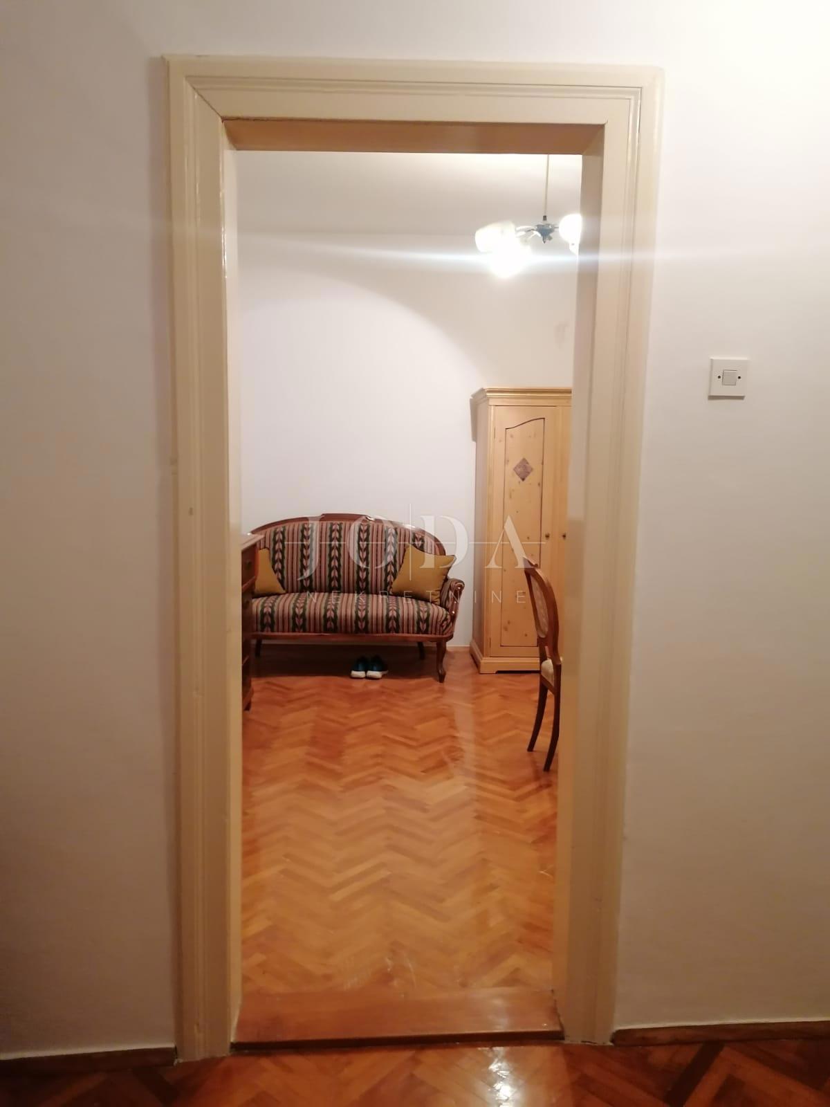 Kuća Na prodaju - PRIMORSKO-GORANSKA VINODOLSKA OPĆINA