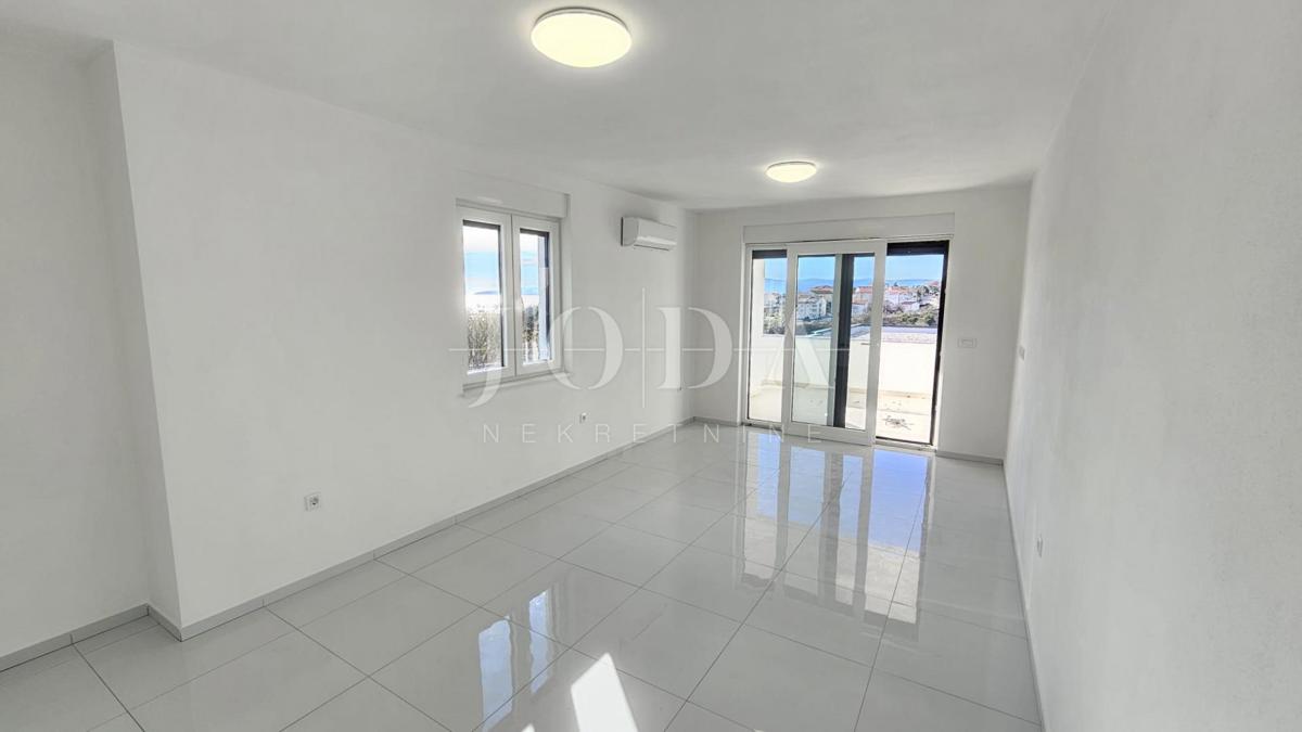 Flat For sale - PRIMORSKO-GORANSKA NOVI VINODOLSKI