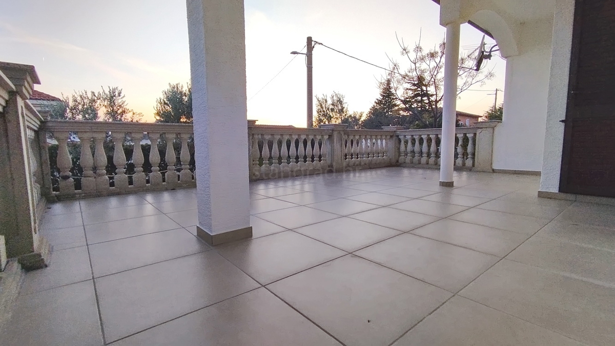 Flat For sale - Primorsko-goranska Novi Vinodolski - foto 1/18