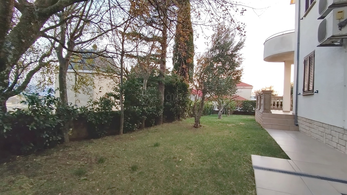 Flat For sale - Primorsko-goranska Novi Vinodolski - foto 2/18