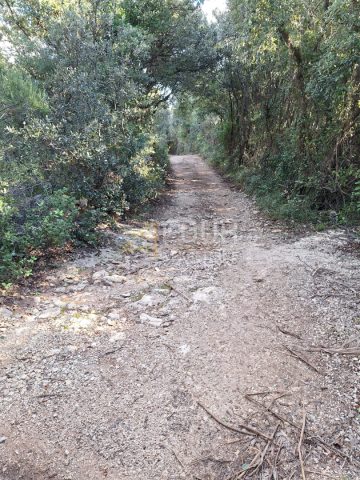 Terreno in vendita 323 m² – Marčana