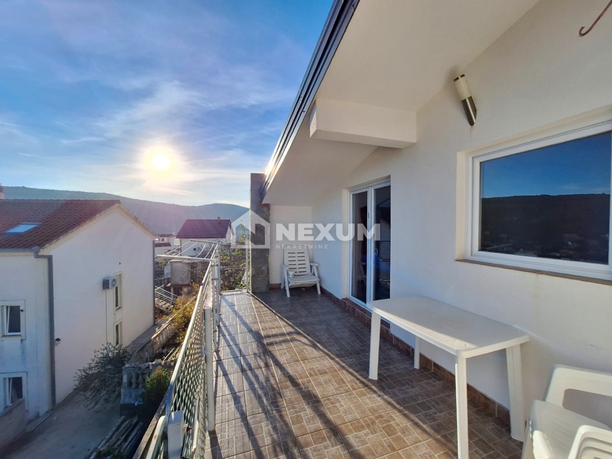 Maison À vendre - SPLITSKO-DALMATINSKA MARINA