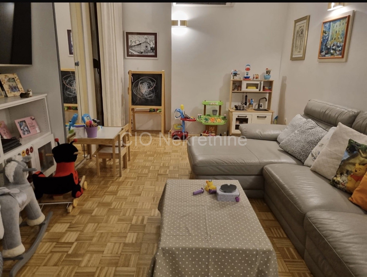Apartmán Na prenájom - Splitsko-dalmatinska Split - foto 1/12