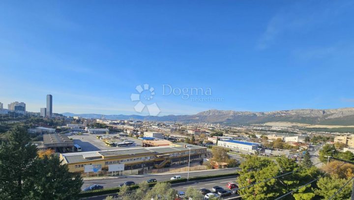 Flat for sale 70 m² – Split