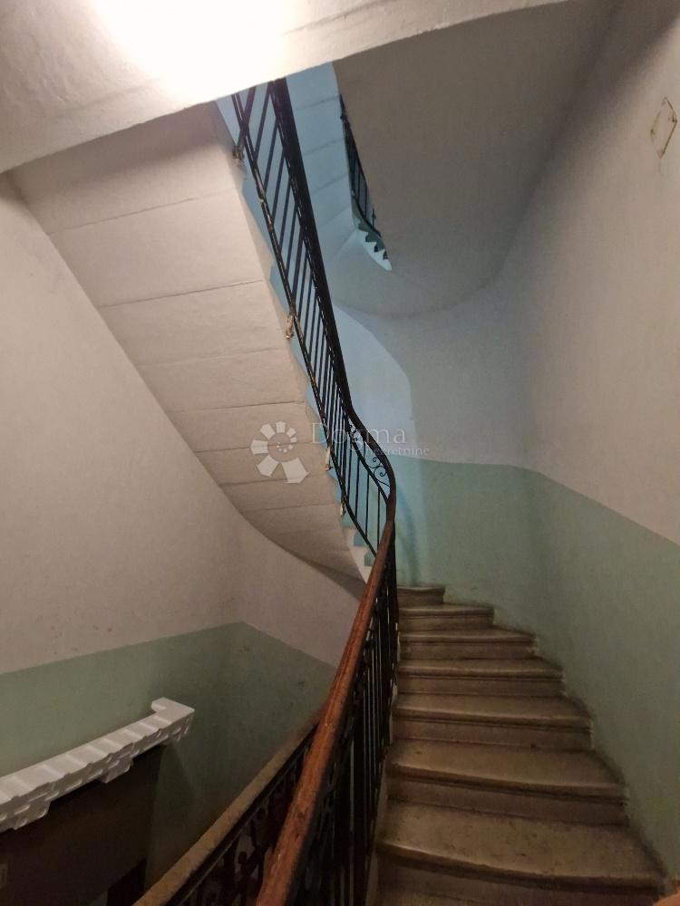 Appartamento In vendita - PRIMORSKO-GORANSKA VRBOVSKO