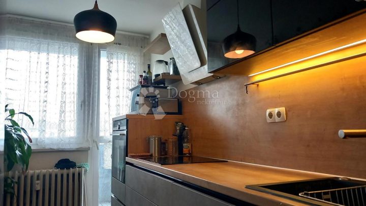 Apartment Zu verkaufen - Grad Zagreb Zagreb - foto 2/8