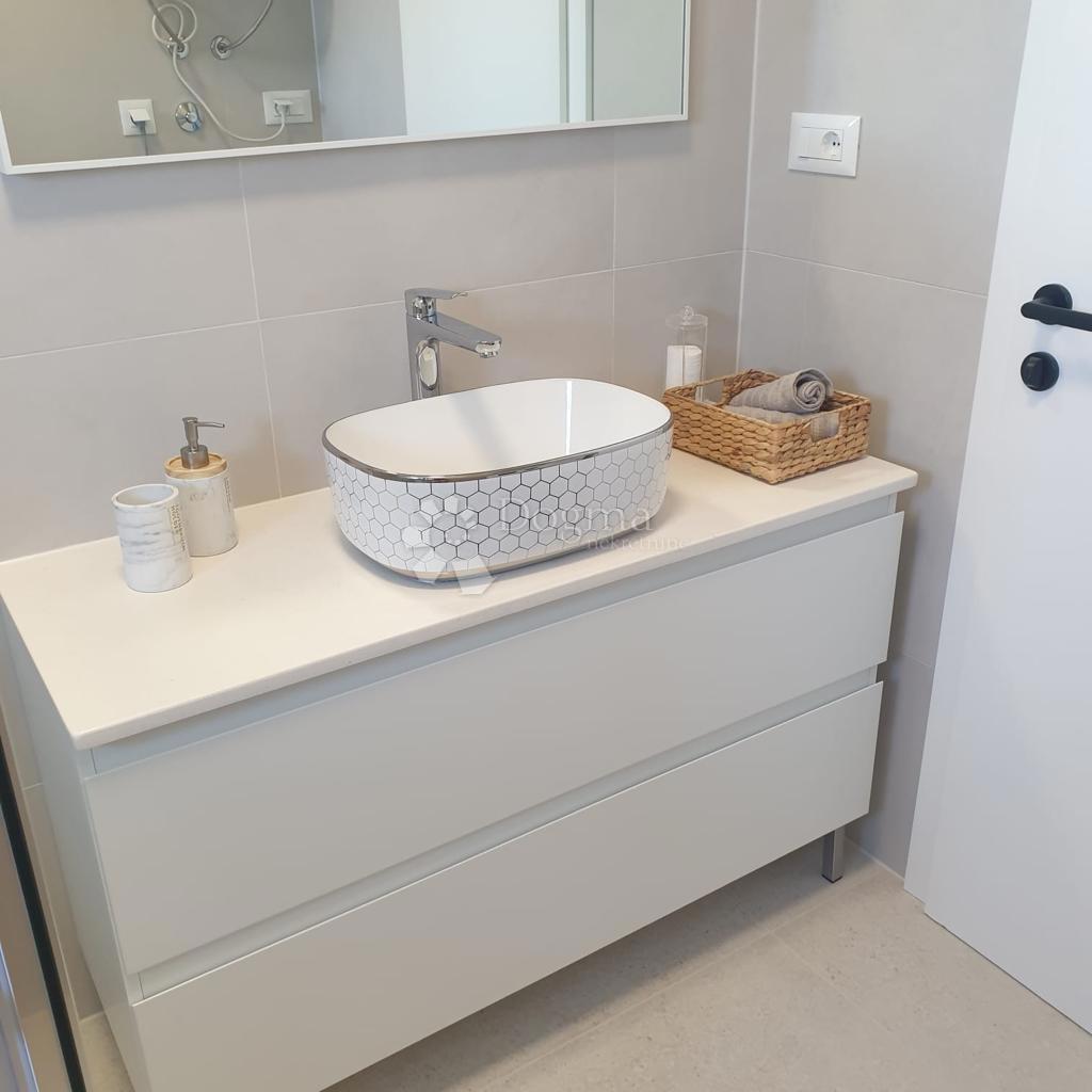 Appartamento In vendita - SPLITSKO-DALMATINSKA TROGIR