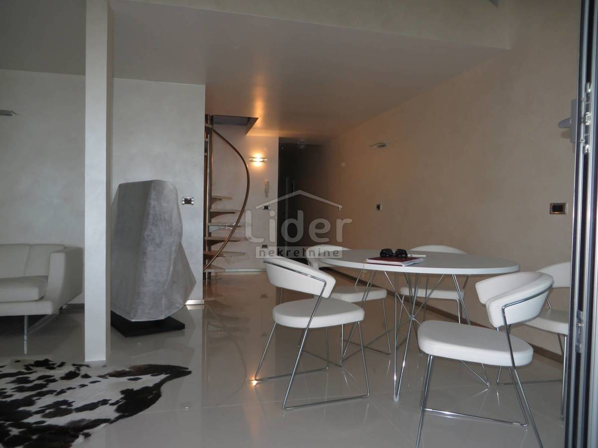 Appartement À vendre - PRIMORSKO-GORANSKA OPATIJA