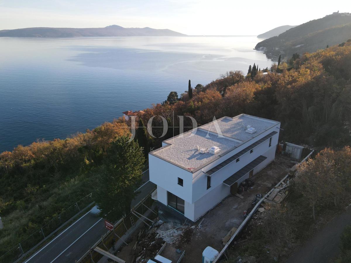 House For sale - PRIMORSKO-GORANSKA MOŠĆENIČKA DRAGA