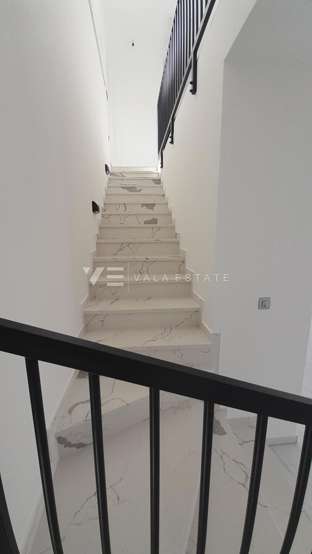 Casa In vendita - PRIMORSKO-GORANSKA KRK