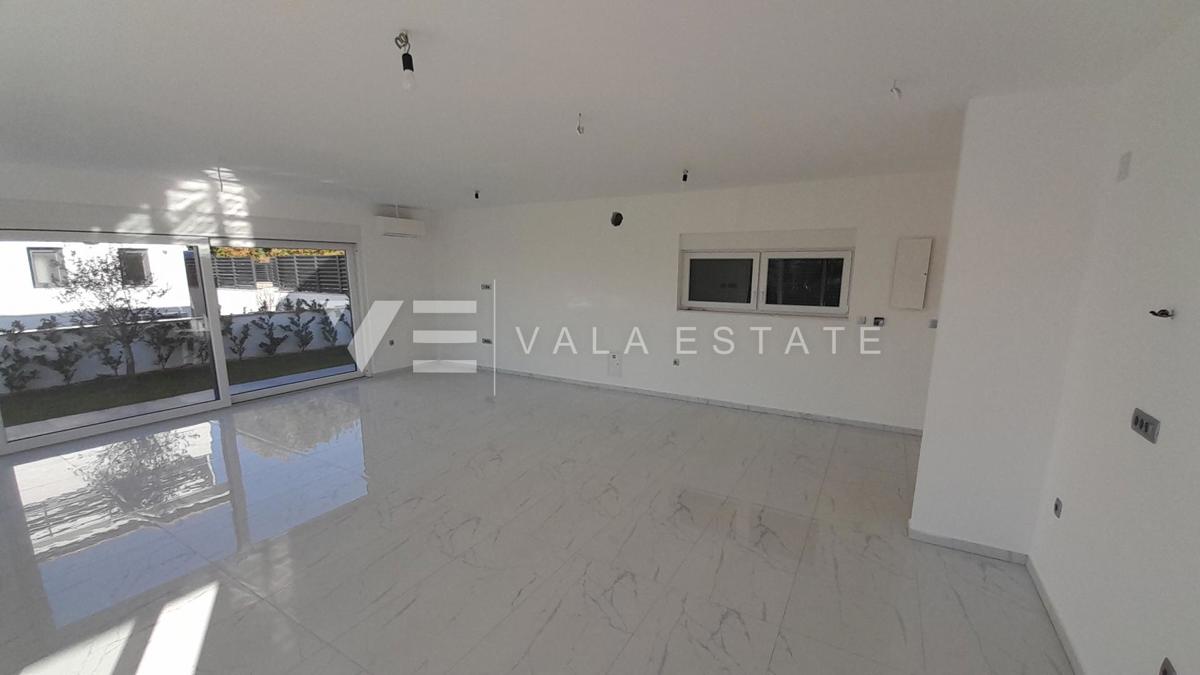 Casa In vendita - PRIMORSKO-GORANSKA KRK