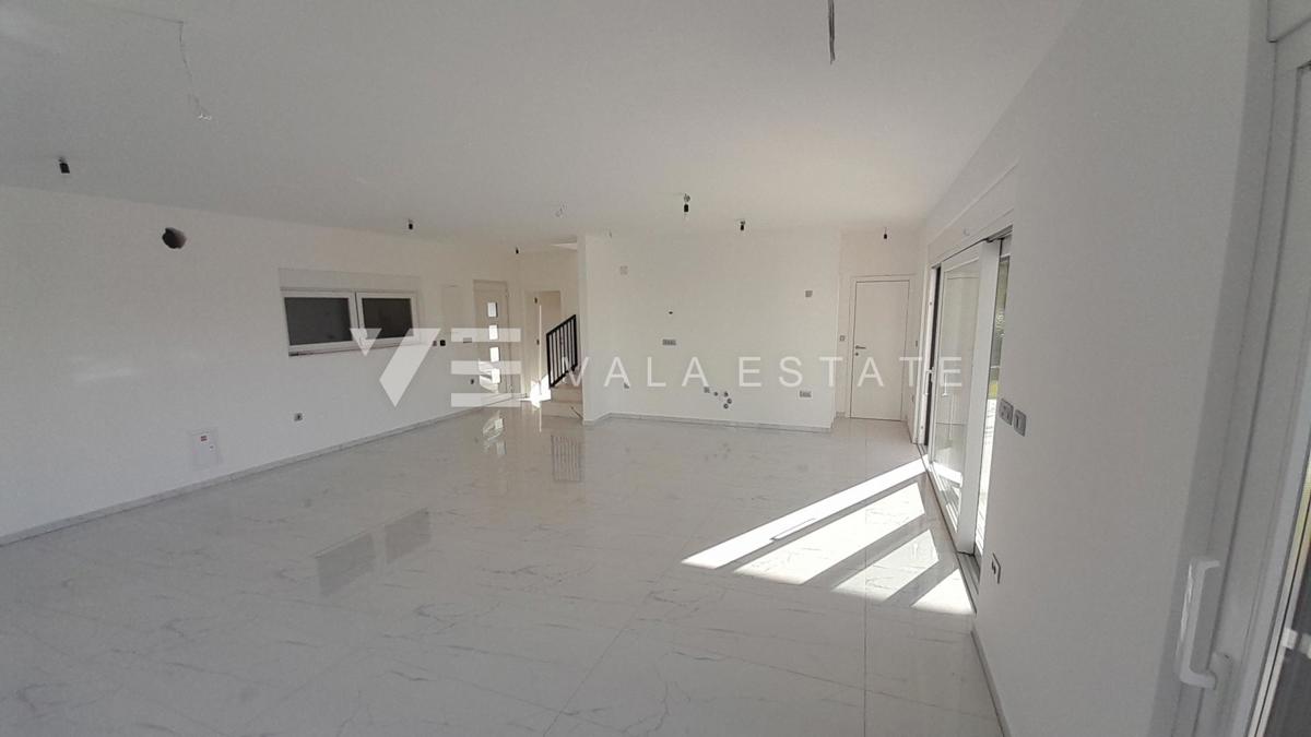 Casa In vendita - PRIMORSKO-GORANSKA KRK