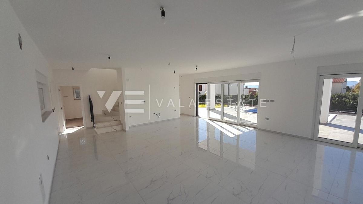 Casa In vendita - PRIMORSKO-GORANSKA KRK