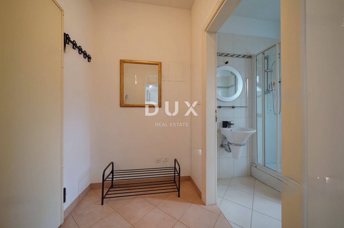 Flat For sale - Istarska Rovinj - foto 1/14
