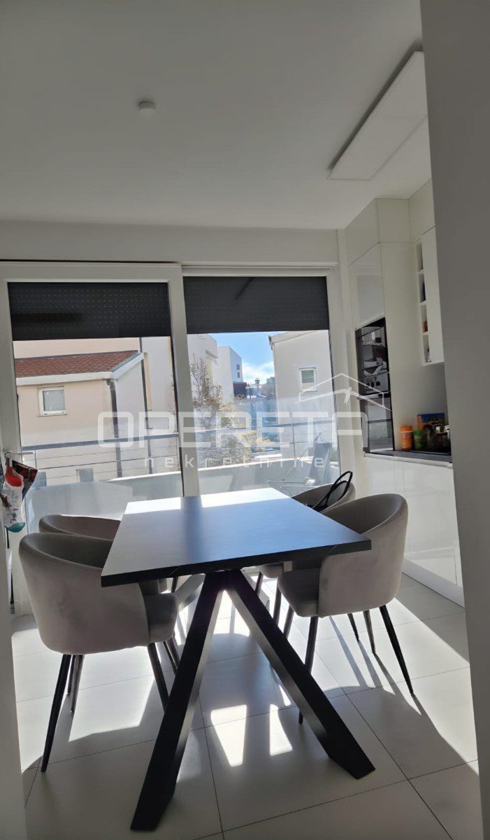 Flat For sale - Splitsko-dalmatinska Split - foto 4/11