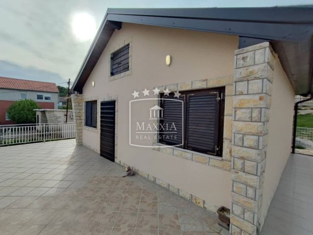Casa in vendita 150 m² – Benkovac