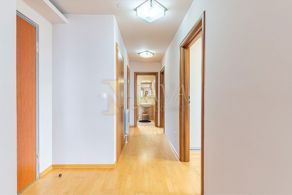 Apartma Na predaj - PRIMORSKO-GORANSKA RIJEKA