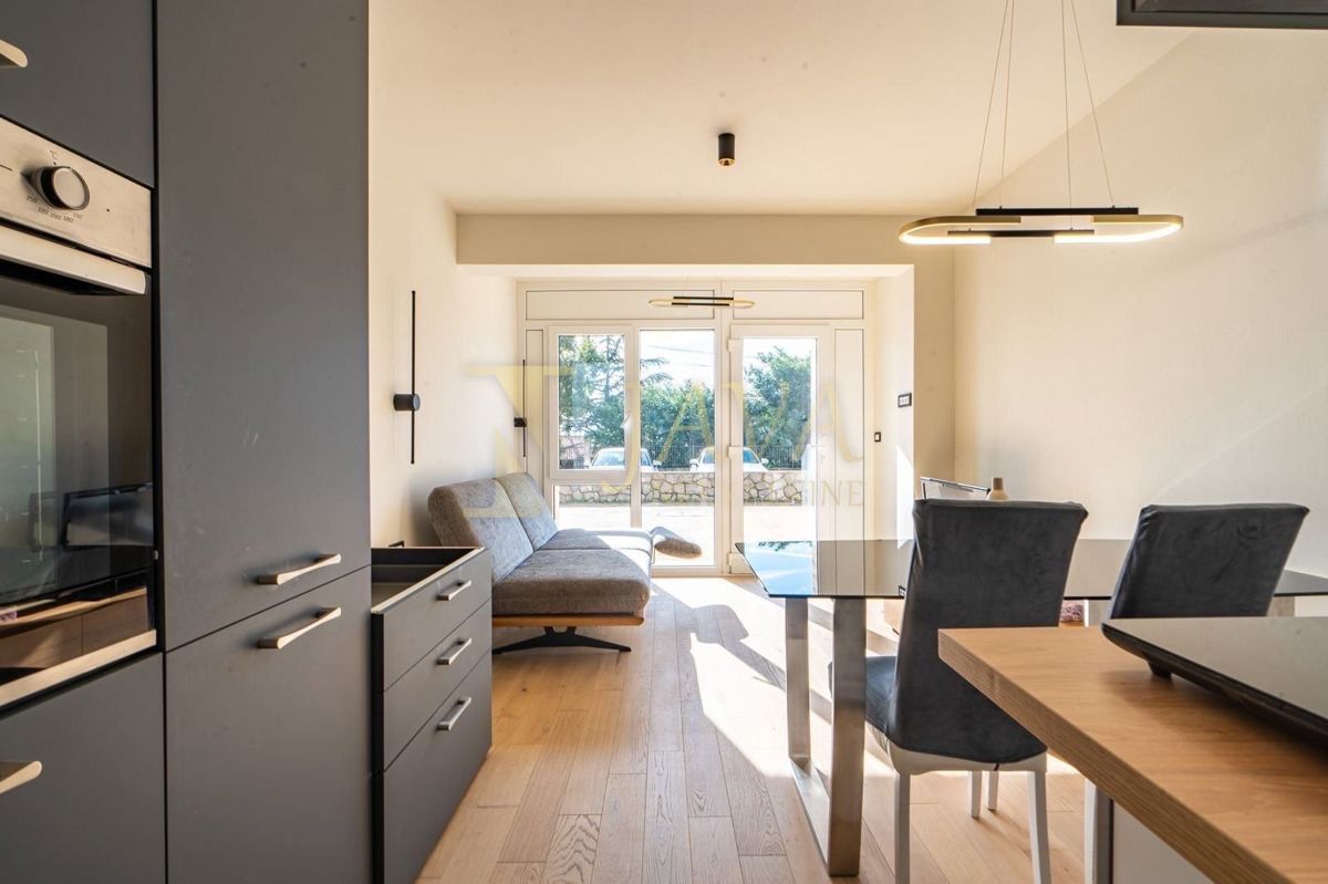 Apartma Na predaj - PRIMORSKO-GORANSKA RIJEKA
