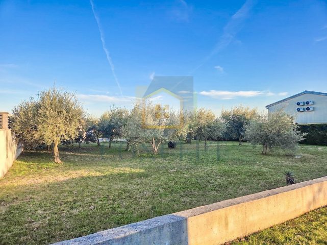Grundstück zu verkaufen 836 m² – Poreč