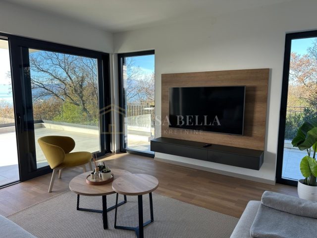 Apartment zu vermieten 145 m² – Kostrena
