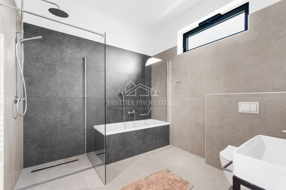 House For sale - ISTARSKA POREČ