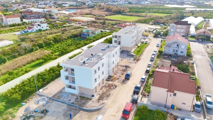 Apartment Zu verkaufen METKOVIĆ